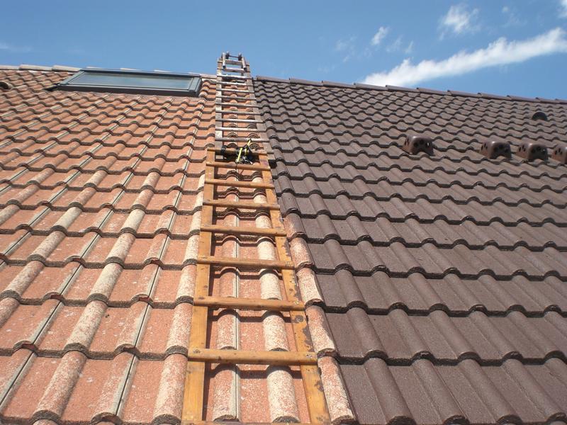 application de peinture résine sur toiture