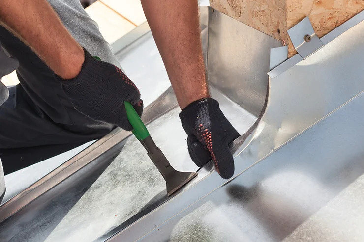 Zingueur à Fréjus pour vos travaux de rénovation